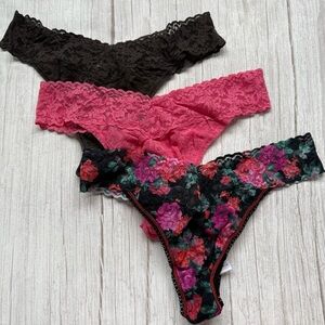 New Women's HANKY PANKY Original Rise Lace Thong Panty One Size